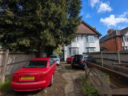 18, Micklefield Road, High Wycombe HP13 7EJ
