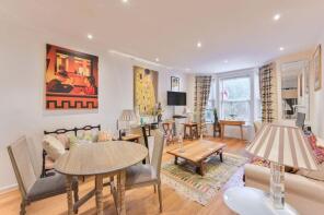 30, Wendle Square, London SW11 4SS