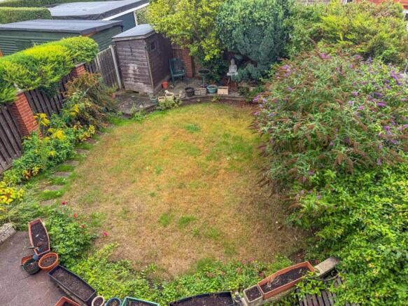 3 bed Semi-Detached for sale Image 2