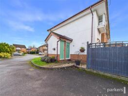 20, Buccaneer Close, Reading RG5 4XP