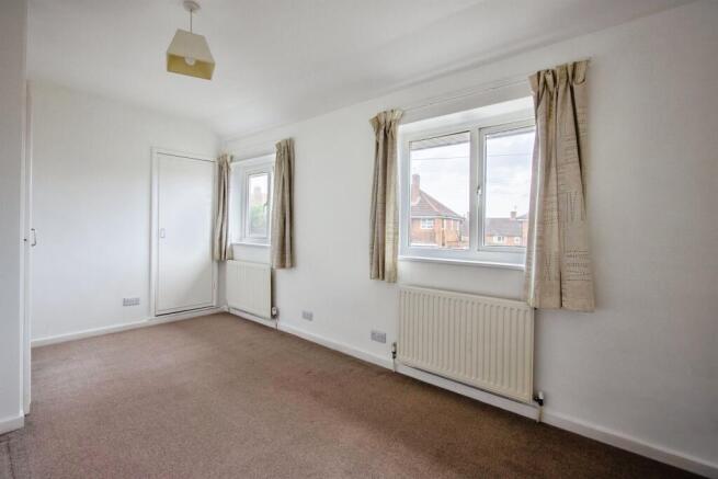 216, Stanks Lane South photo 4