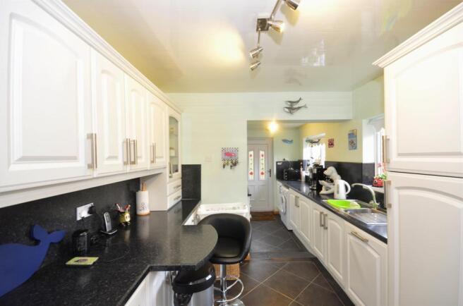 Breakfast/Kitchen