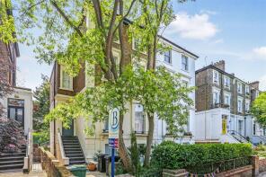 Flat A, 51, Hilldrop Road, London N7 0JE