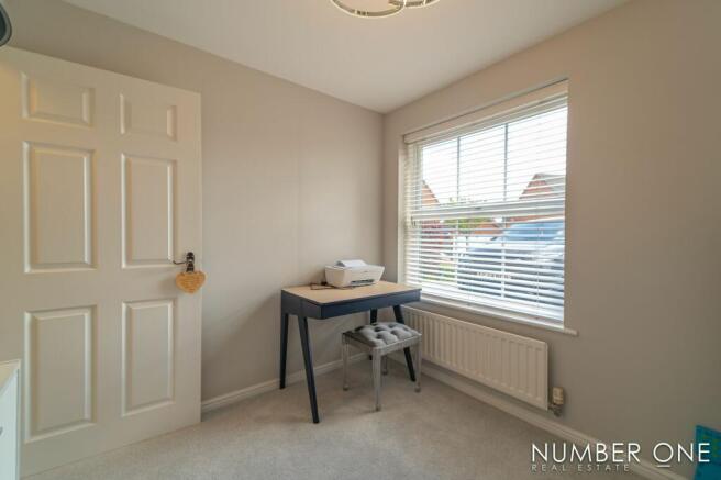 Sitting Room/Snug