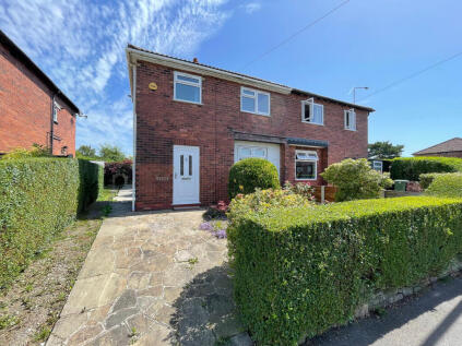 The Broadway, Bredbury