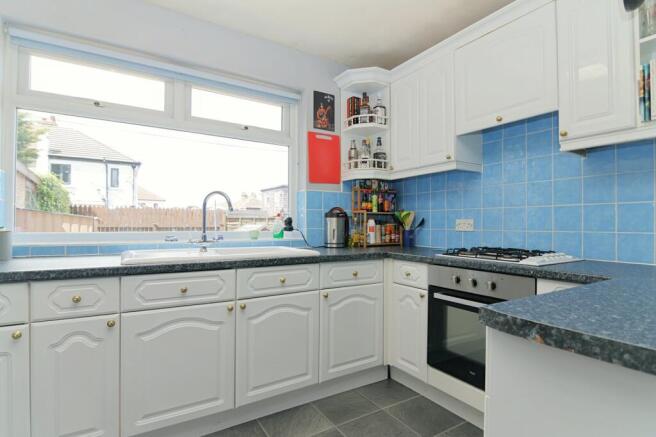 2 bed Semi-Detached for sale Image 7