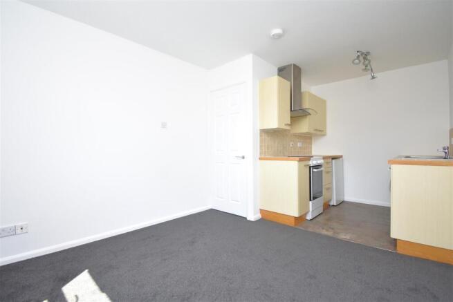 1 bed Flat to rent Image 5
