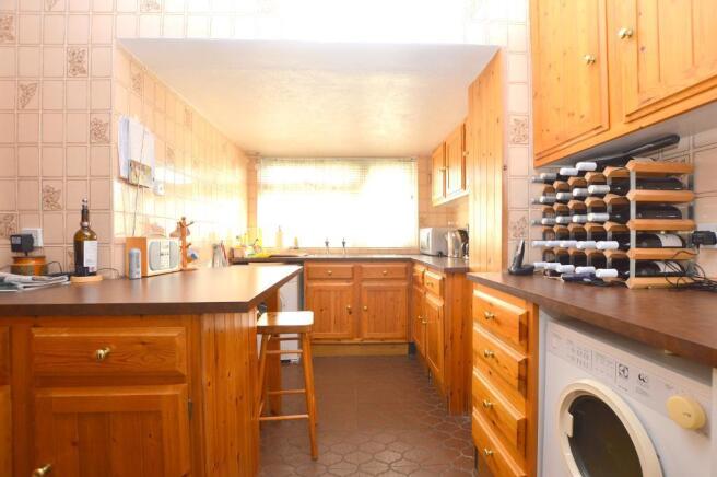 Photo 10