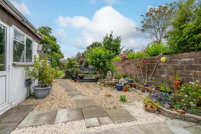 Garden Mid Area.jpg