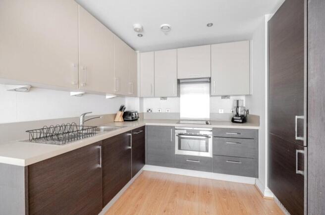 1306606-10-68516c...