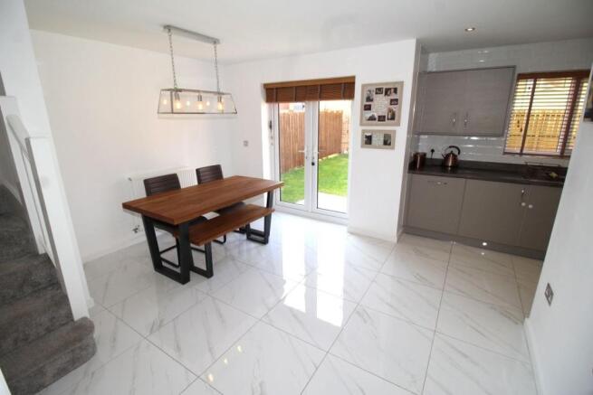 Kitchen / Dining Room
