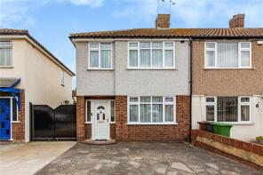 35, Eastbrook Drive, Rush Green, Romford RM7 0YT