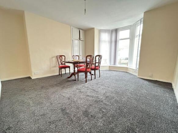 7 bed House of Multiple Occupation for sale Image 6