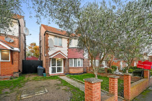 37, Bowes Road, London W3 7AD