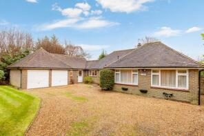 Farfield, Beacon Road, Crowborough TN6 1UL
