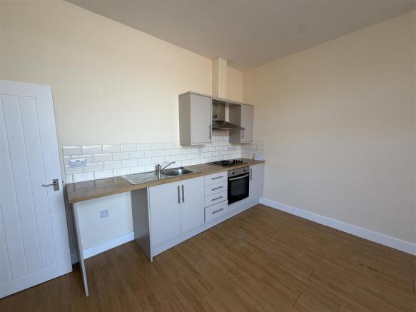 Kitchen/Living Area