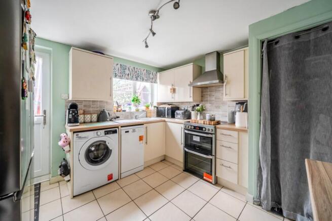 High Street, Arlesey, SG15 photo 4