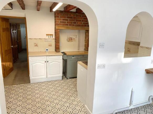 2 bed Cottage for sale Image 6