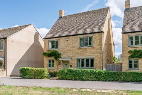 Viking Drive, Moreton-In-Marsh, GL56
