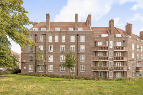 Flat 28, Inwood House East Dulwich Estate, Pytchley Road, London SE22 8BT