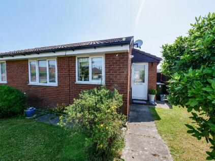 Fleetwood Drive, Banks, Southport, Merseyside, PR9 8HE
