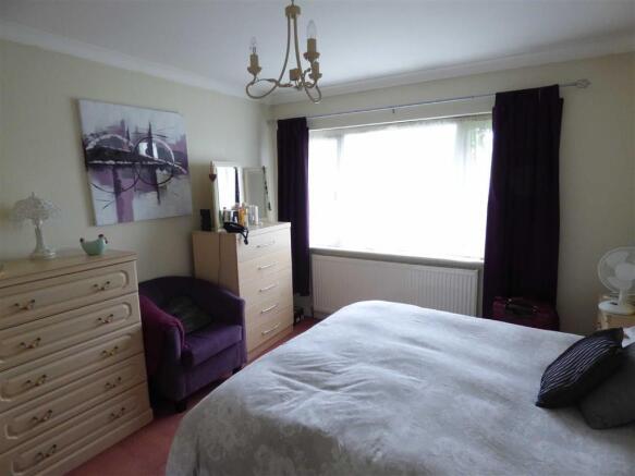 BEDROOM 1