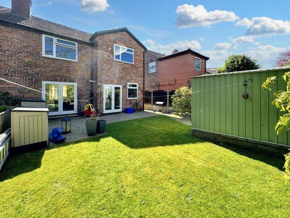Highclere Road, Manchester, M8 photo 4