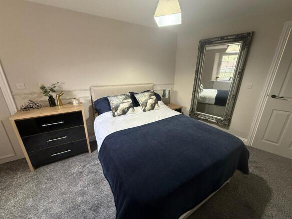 room 2 notts rd.jpeg