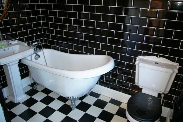 ONE OF 3 BATHROOMS
