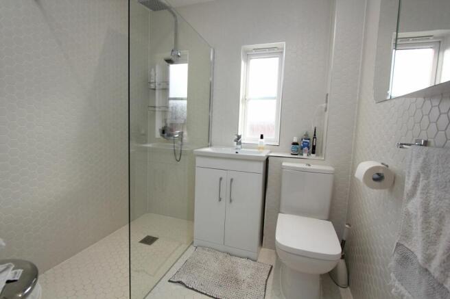 Shower Room WC
