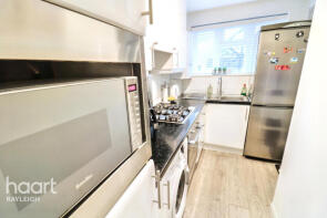 2, Benleigh House, Marina Avenue, Rayleigh SS6 9JQ