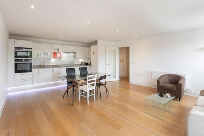 Living Kitchen Area
