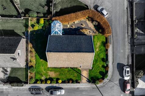 Boothroyd Drive, Crosland Hill, Huddersfield, West Yorkshire, HD4