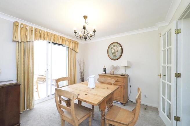 Dining Room: