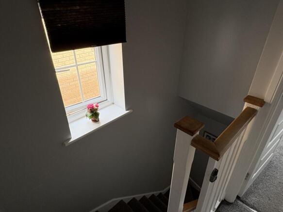 2 bed Semi-Detached for sale Image 7