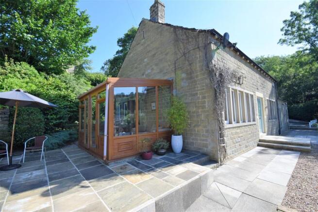 20 91 Lower Brig Royd, HX6 4DE.JPG
