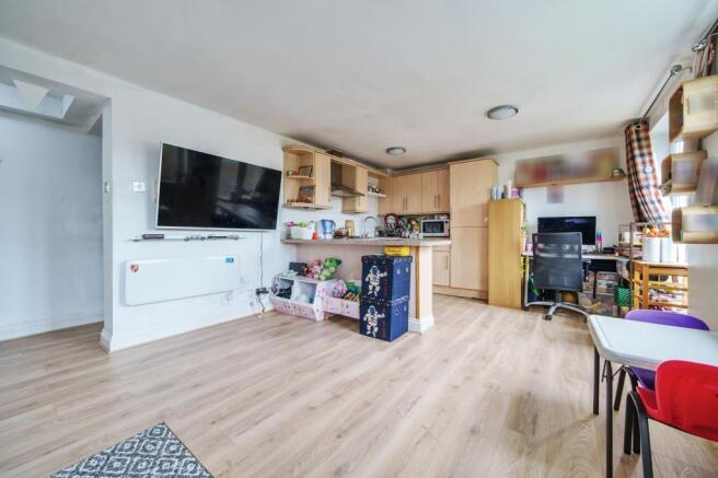 Kitchen/Living Room