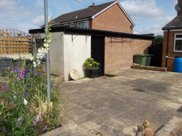 Photo 8