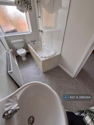 1 bed Flat to rent Image 6