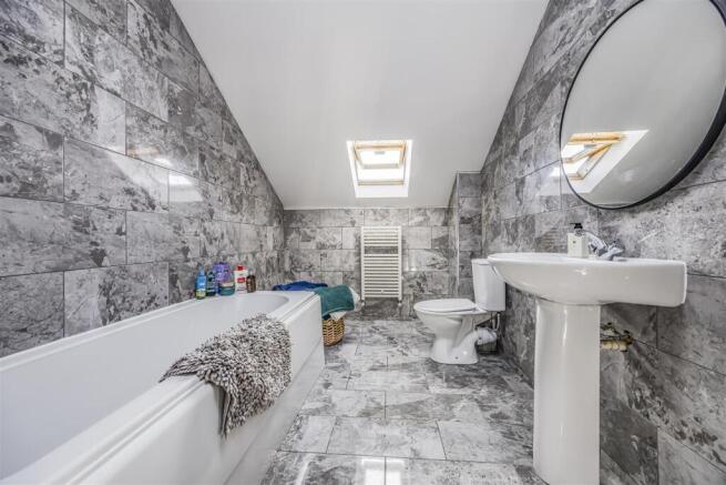 Flat 2, Charlotte Terrace, Warren Avenue, Southsea