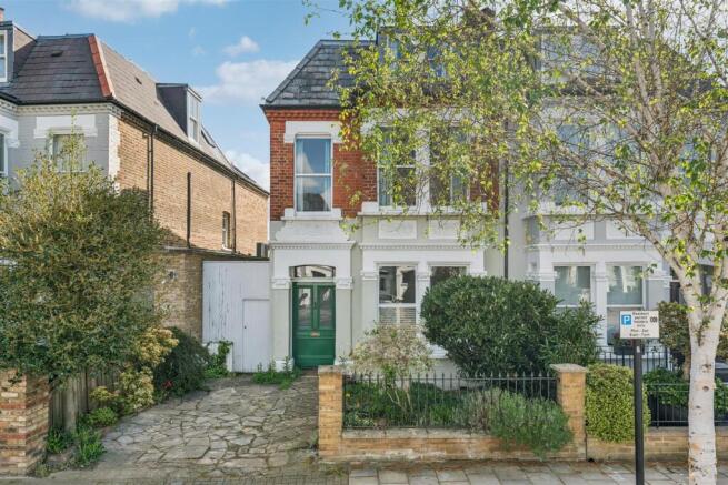 FOR SALE - Homefield Road, W4