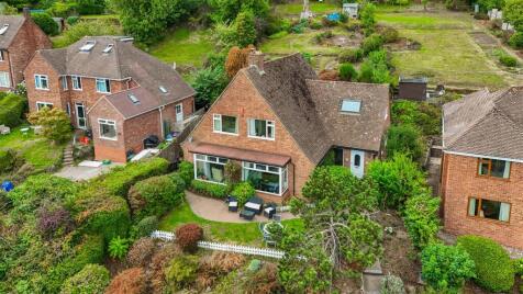 Lodge Drive, Malvern
