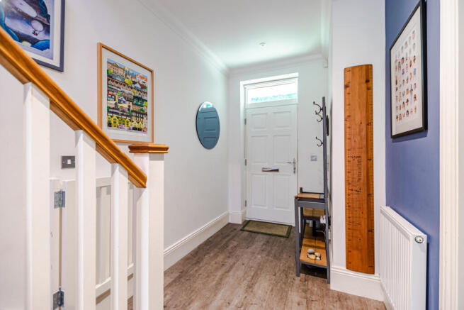 4 bed Semi-Detached for sale Image 12