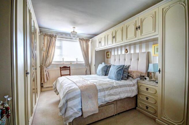 Bedroom 1: