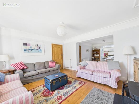Sitting room iii.jpg