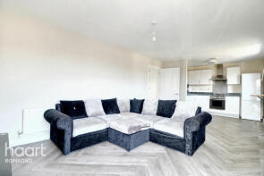 Flat 24, Oak House, Cottons Approach, Romford RM7 7LN