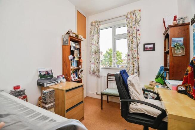 Photo 12