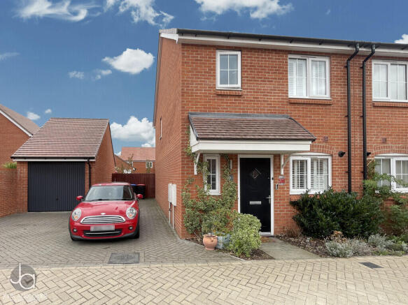 2-bed semi-detached on Tarecroft Way, Rivenhall, Witham, £325,000