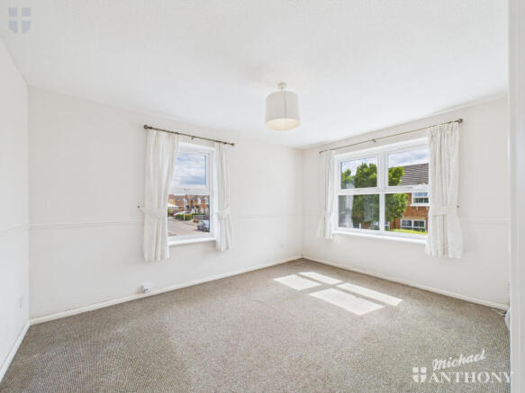 CAM03218G0-PR0742-STILL001