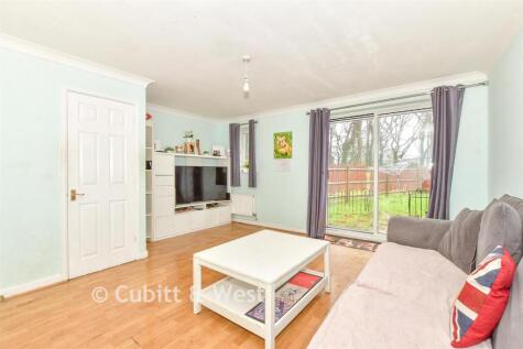 Grebe Close, Waterlooville, Hampshire